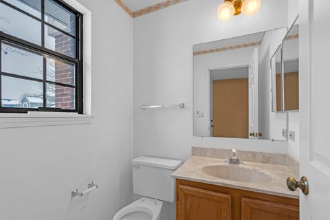 Tiny photo for 171 N Clare Court, Wood Dale, IL 60191 (MLS # 12529985)