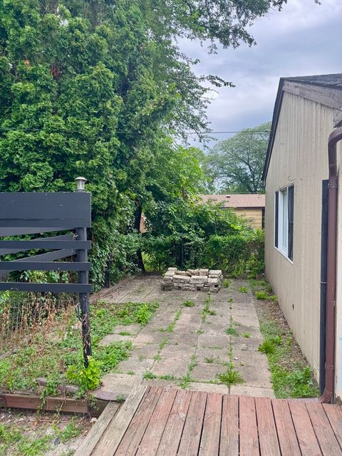 Tiny photo for 5125 W 101st Street, Oak Lawn, IL 60453 (MLS # 12503771)
