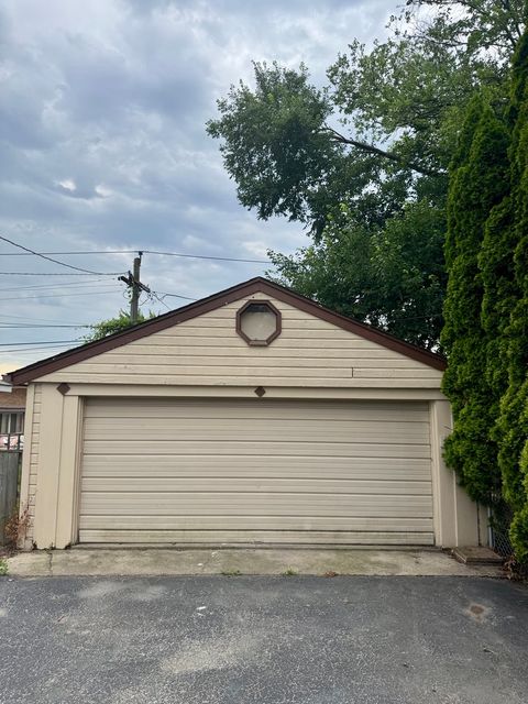 Tiny photo for 5125 W 101st Street, Oak Lawn, IL 60453 (MLS # 12503771)