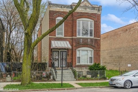 2347 W Maypole Avenue Chicago IL 60612