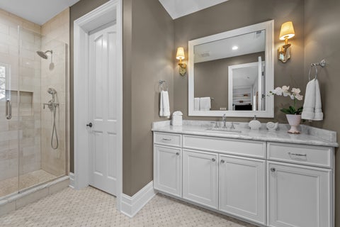 Tiny photo for 1150 W Keswick Lane W, Lake Forest, IL 60045 (MLS # 12672930)