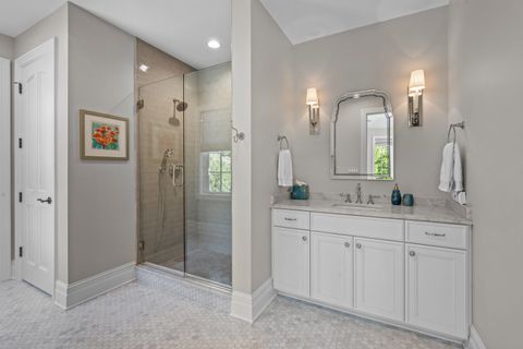 Tiny photo for 1150 W Keswick Lane W, Lake Forest, IL 60045 (MLS # 12672930)