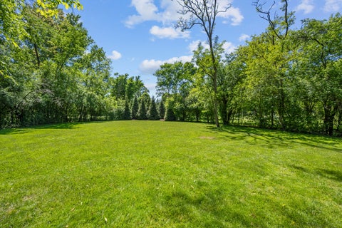 Tiny photo for 1150 W Keswick Lane W, Lake Forest, IL 60045 (MLS # 12672930)