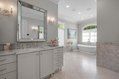 Tiny photo for 1150 W Keswick Lane W, Lake Forest, IL 60045 (MLS # 12672930)
