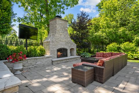 Tiny photo for 1150 W Keswick Lane W, Lake Forest, IL 60045 (MLS # 12672930)
