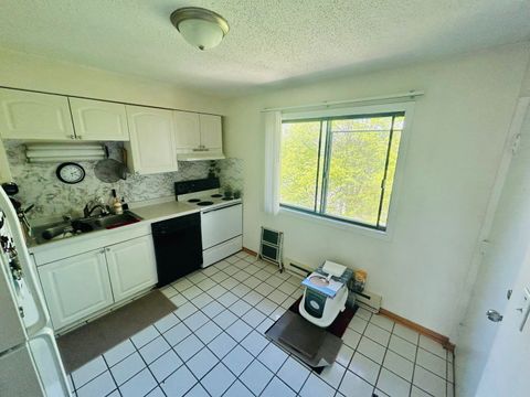 Tiny photo for 322 Klein Creek Court #E, Carol Stream, IL 60188 (MLS # 12630098)