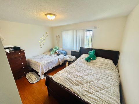 Tiny photo for 322 Klein Creek Court #E, Carol Stream, IL 60188 (MLS # 12630098)