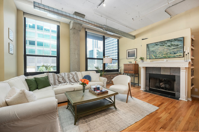 130 S CANAL Street 217
