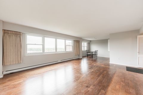 Tiny photo for 141 N La Grange Road #601, La Grange, IL 60525 (MLS # 12497407)