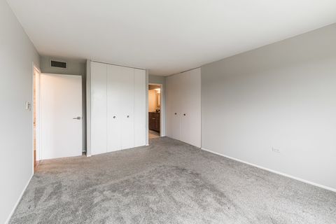 Tiny photo for 141 N La Grange Road #601, La Grange, IL 60525 (MLS # 12497407)