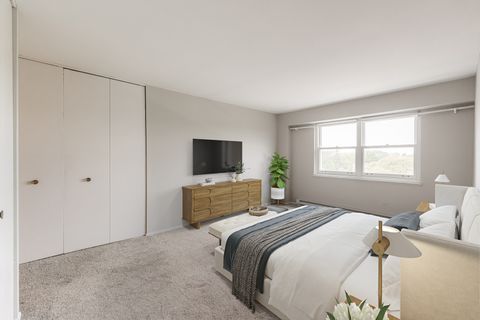 Tiny photo for 141 N La Grange Road #601, La Grange, IL 60525 (MLS # 12497407)