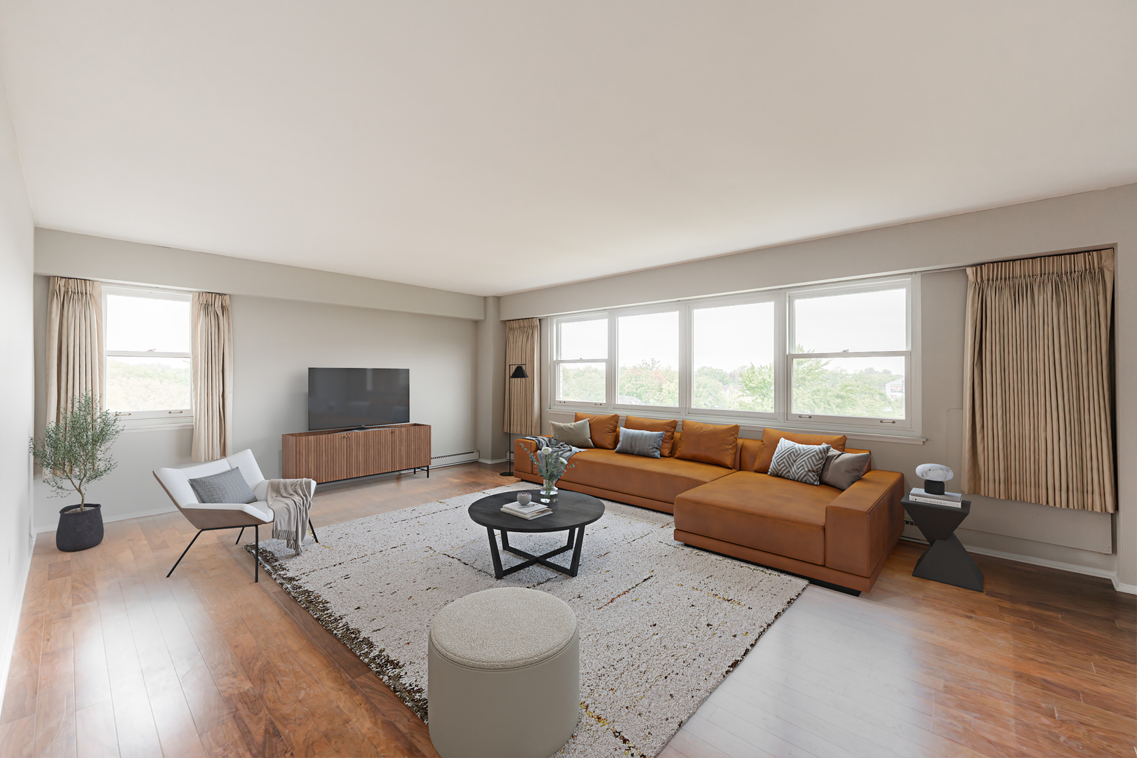 141 N La Grange Road 601