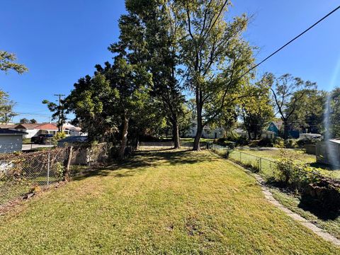 Tiny photo for 16727 Head Avenue, Hazel Crest, IL 60429 (MLS # 12495896)