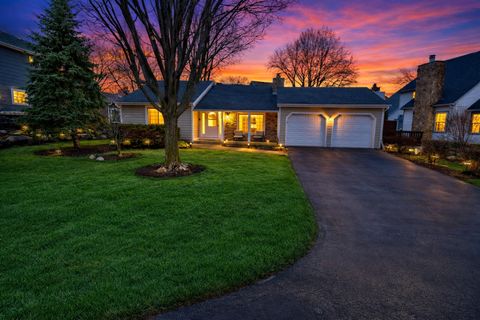 649 WILBUR Court Gurnee IL 60031