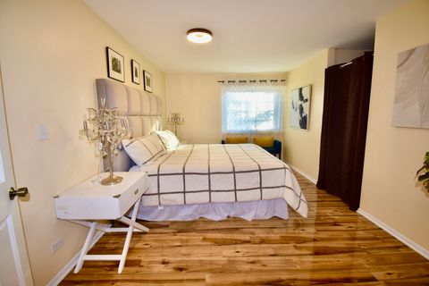 Tiny photo for 649 WILBUR Court, Gurnee, IL 60031 (MLS # 12594054)