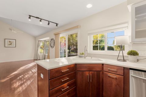 Tiny photo for 344 Rock Hall Circle, Grayslake, IL 60030 (MLS # 12506607)