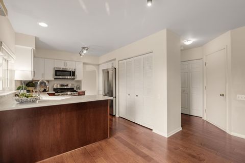 Tiny photo for 344 Rock Hall Circle, Grayslake, IL 60030 (MLS # 12506607)