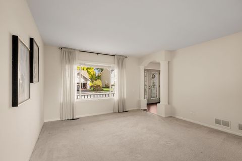 Tiny photo for 344 Rock Hall Circle, Grayslake, IL 60030 (MLS # 12506607)