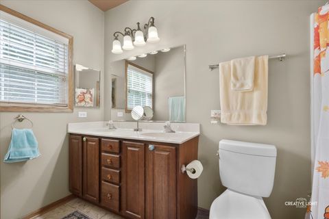 Tiny photo for 17120 Carlislie Lane, Lockport, IL 60441 (MLS # 12512710)