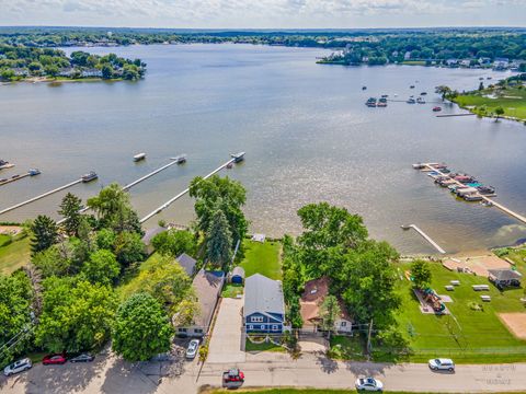 A home in Wauconda