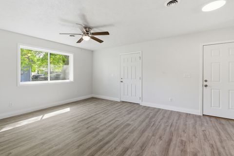 Tiny photo for 817 W Stotlar Street, Herrin, IL 62948 (MLS # 12582448)
