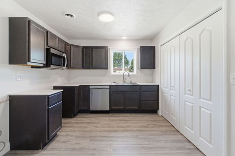 Tiny photo for 817 W Stotlar Street, Herrin, IL 62948 (MLS # 12582448)