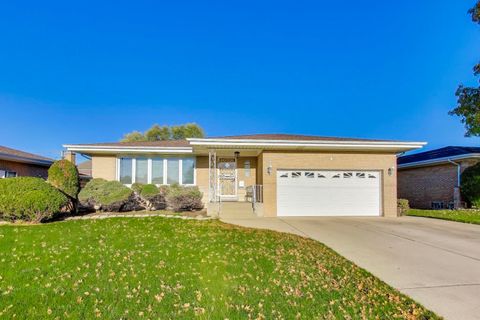 4519 N Reserve Avenue Chicago IL 60656