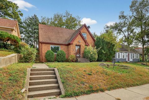 Photo of 218 S Rockford Avenue, Rockford, IL 61104 (MLS # 12493082)