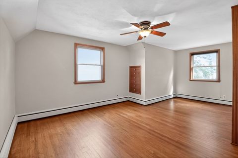 Tiny photo for 218 S Rockford Avenue, Rockford, IL 61104 (MLS # 12493082)