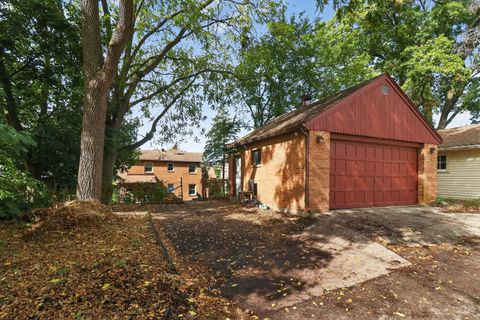 Tiny photo for 218 S Rockford Avenue, Rockford, IL 61104 (MLS # 12493082)