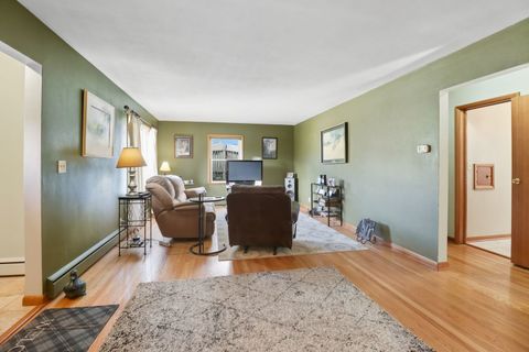 Tiny photo for 218 S Rockford Avenue, Rockford, IL 61104 (MLS # 12493082)