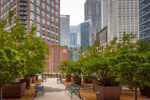 Tiny photo for 440 N MCCLURG Court #721, Chicago, IL 60611 (MLS # 12567316)