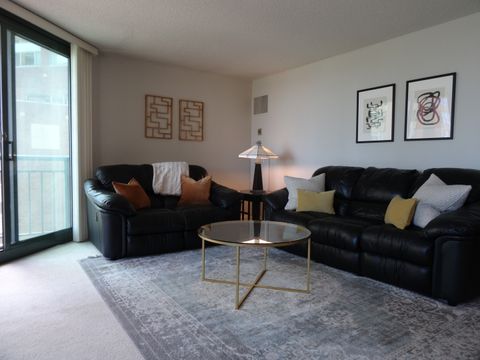 Tiny photo for 440 N MCCLURG Court #721, Chicago, IL 60611 (MLS # 12567316)