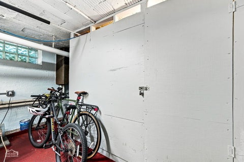 Tiny photo for 5529 S University Avenue #4W, Chicago, IL 60637 (MLS # 12745745)