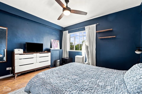 Tiny photo for 5529 S University Avenue #4W, Chicago, IL 60637 (MLS # 12745745)