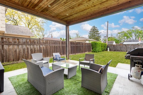 Tiny photo for 8277 N Wisner Street, Niles, IL 60714 (MLS # 12534667)