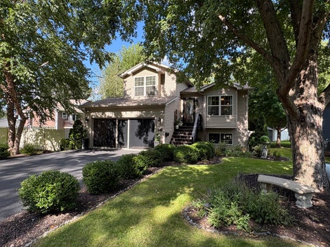 Tiny photo for 110 Swanson Street, Ottawa, IL 61350 (MLS # 12737323)