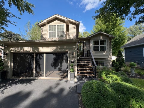 Tiny photo for 110 Swanson Street, Ottawa, IL 61350 (MLS # 12737323)