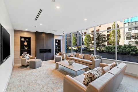 Tiny photo for 540 W Webster Avenue #311, Chicago, IL 60614 (MLS # 12464652)