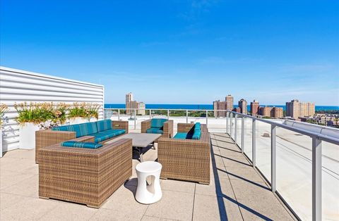 Tiny photo for 540 W Webster Avenue #311, Chicago, IL 60614 (MLS # 12464652)