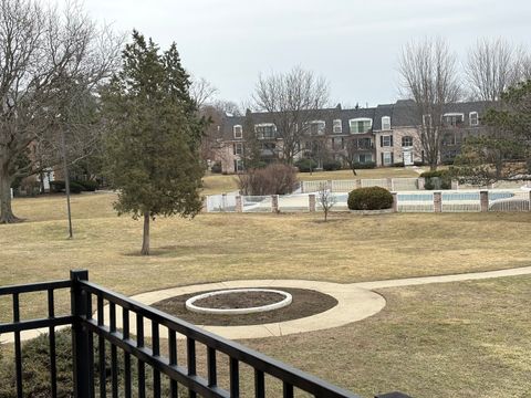 Tiny photo for 5000 Carriageway Drive #211, Rolling Meadows, IL 60008 (MLS # 12612788)