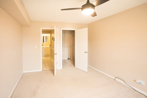 Tiny photo for 5000 Carriageway Drive #211, Rolling Meadows, IL 60008 (MLS # 12612788)