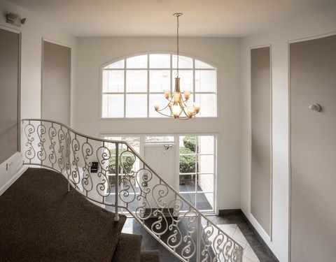 Tiny photo for 5000 Carriageway Drive #211, Rolling Meadows, IL 60008 (MLS # 12612788)