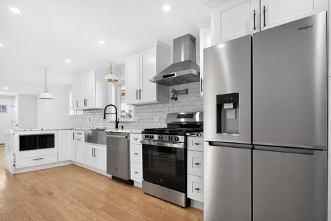 Tiny photo for 5013 W Bloomingdale Avenue, Chicago, IL 60639 (MLS # 12621173)