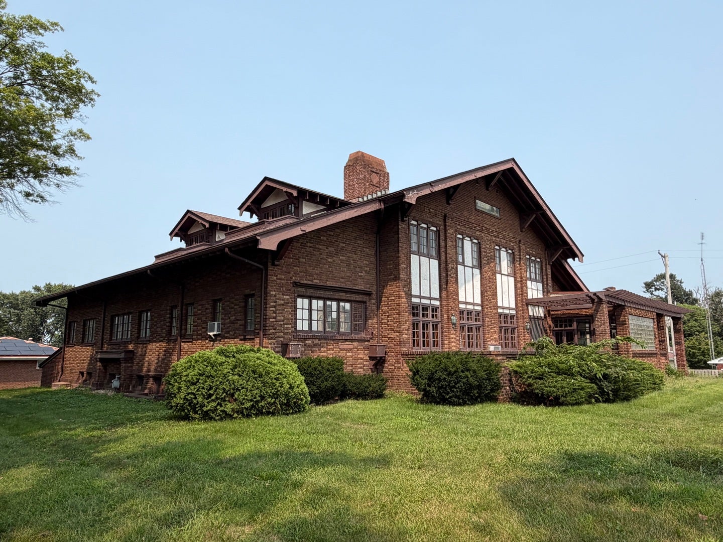 109 W Macon Street