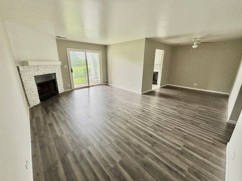 Tiny photo for 315 Ashbury Court #3, Roselle, IL 60172 (MLS # 12450373)