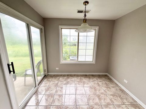 Tiny photo for 315 Ashbury Court #3, Roselle, IL 60172 (MLS # 12450373)