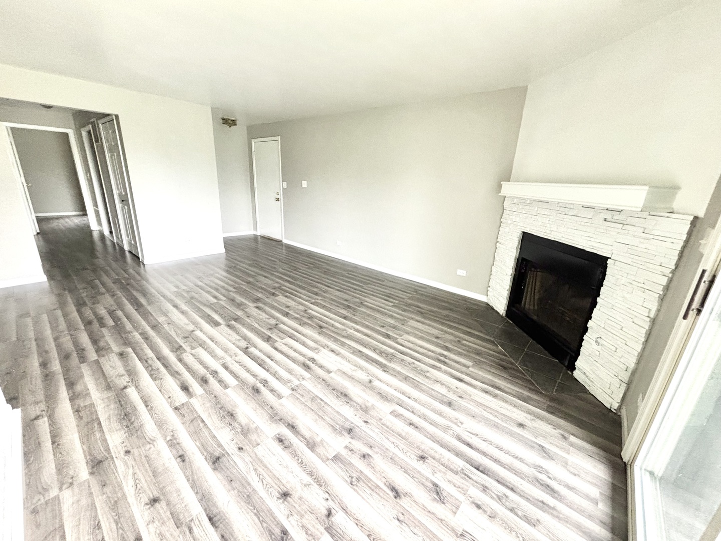 315 Ashbury Court 3