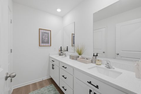 Tiny photo for 117 Fieldcrest Avenue, Hampshire, IL 60140 (MLS # 12620949)