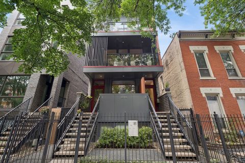 2016 W Crystal Street 2 Chicago IL 60622